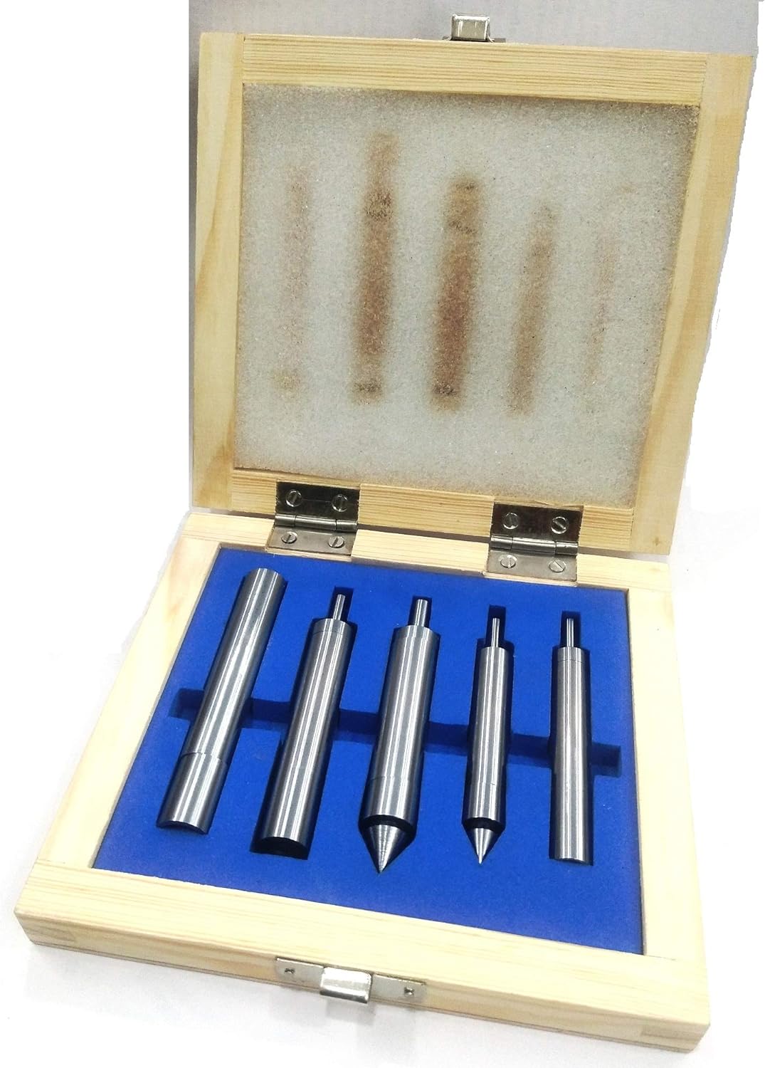 Lathe center set in case