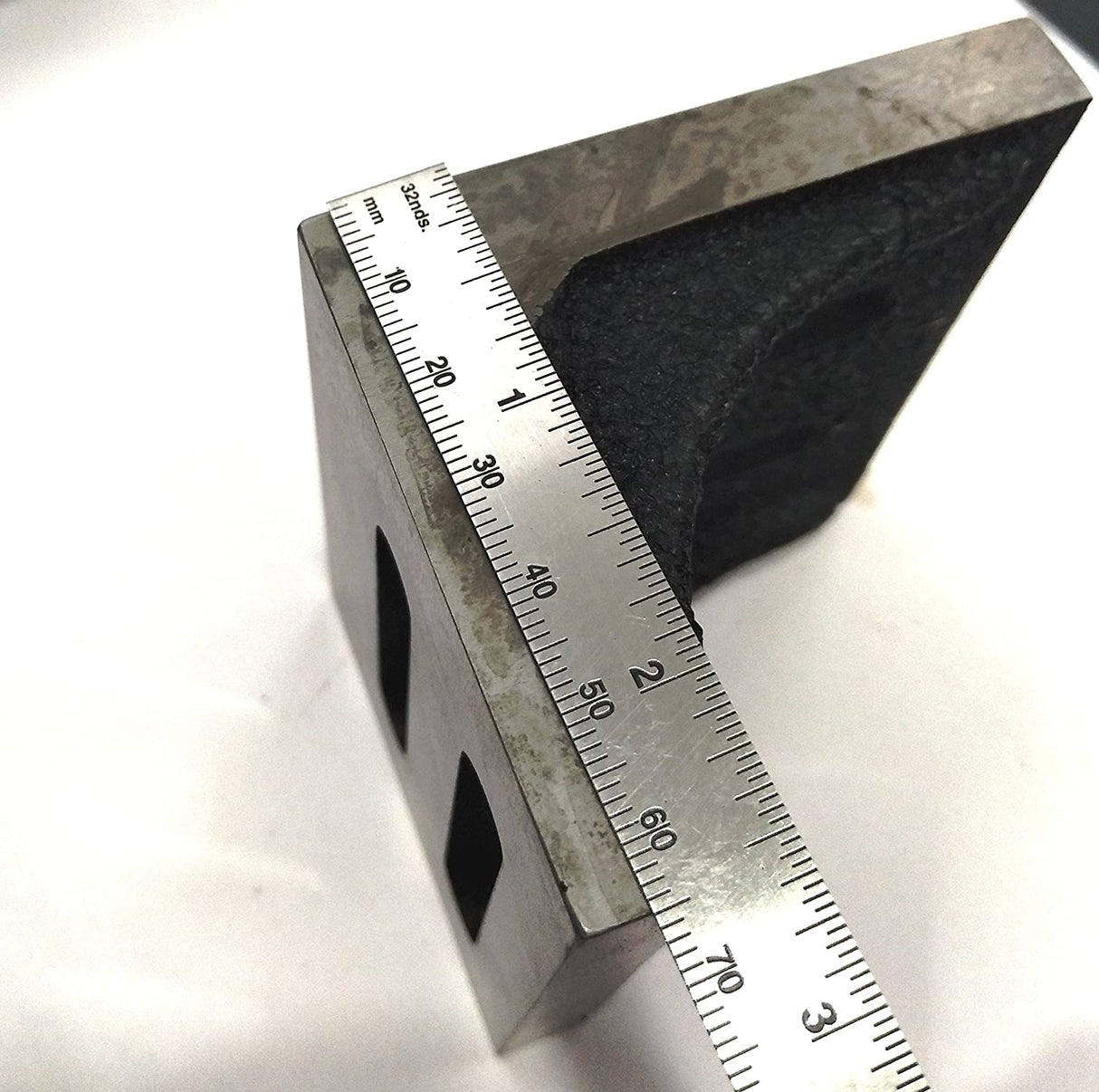 SLOTTED WEBBED 3'' x 3-1/2'' x 2-1/2'' inch / 75 x 88 x 63 mm - STRESS RELIEVED