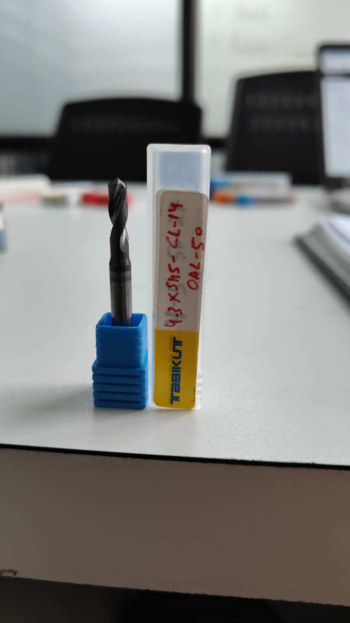 VHM 4-groove hard metal cutter