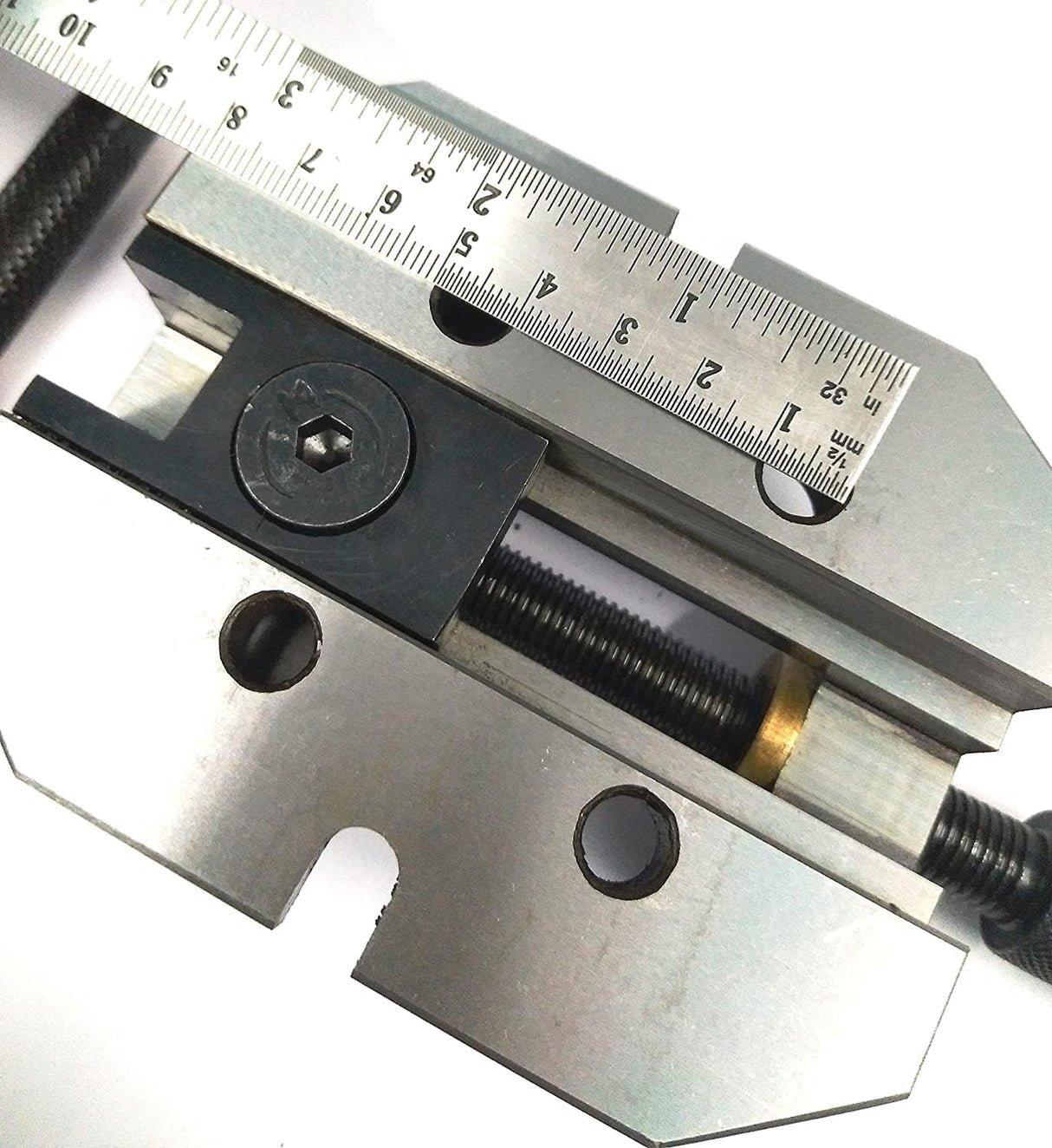 High accuracy milling achieved using vertical milling slide for mini lathe