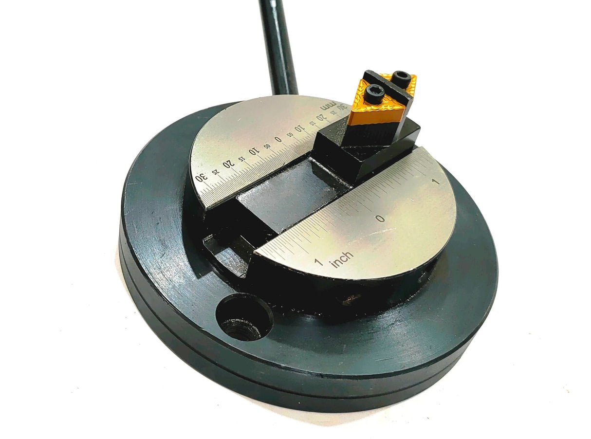 Lathe tool post adjustment device