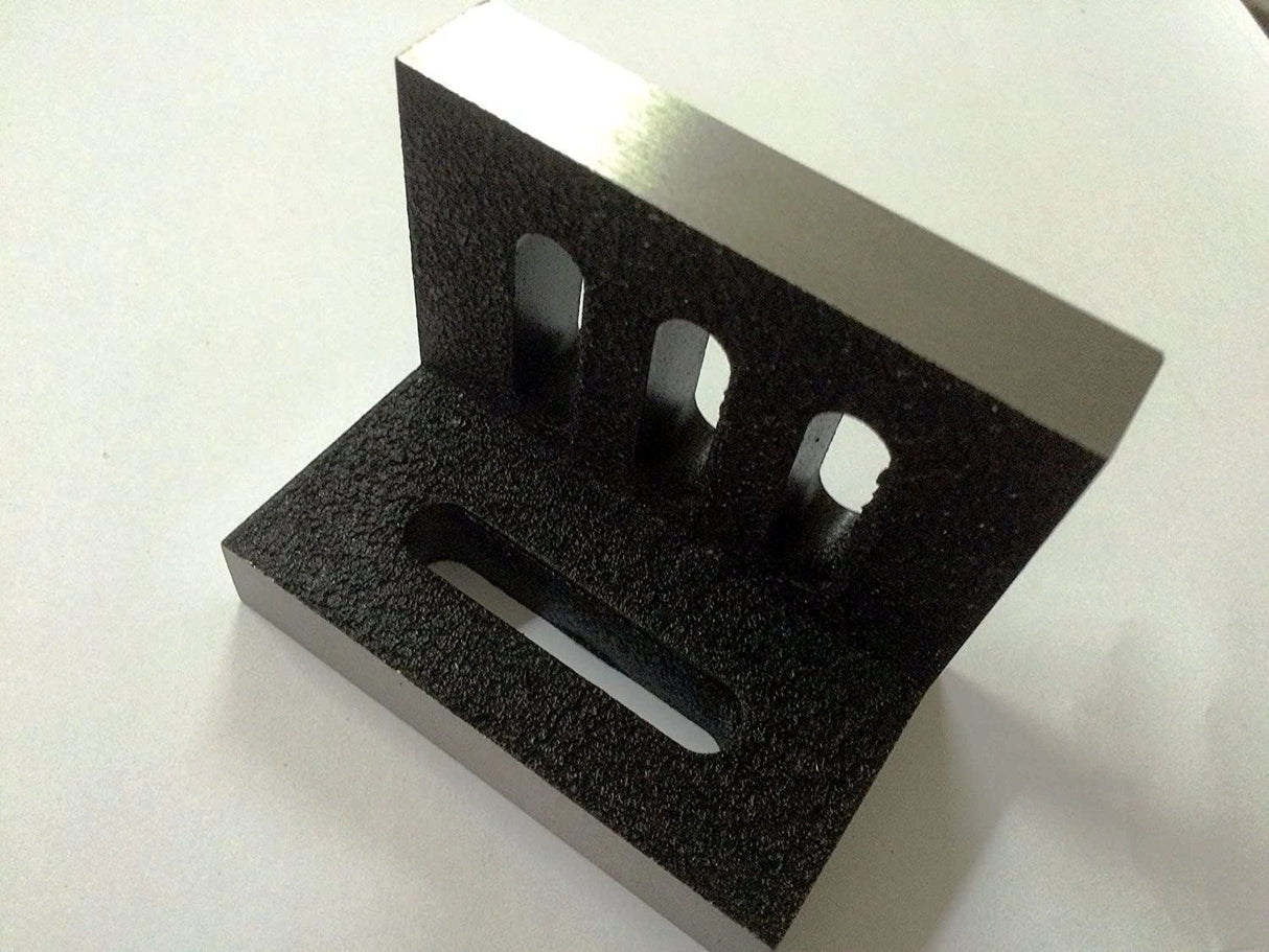 Slotted angle bracket