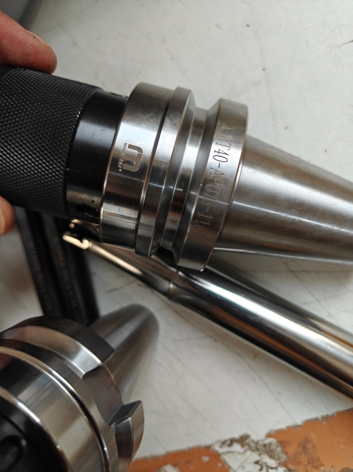 SDMT CUTTERS, U DRILLS , LNMU CUTTER , BT40 APU13 , BORING BAR DEAL