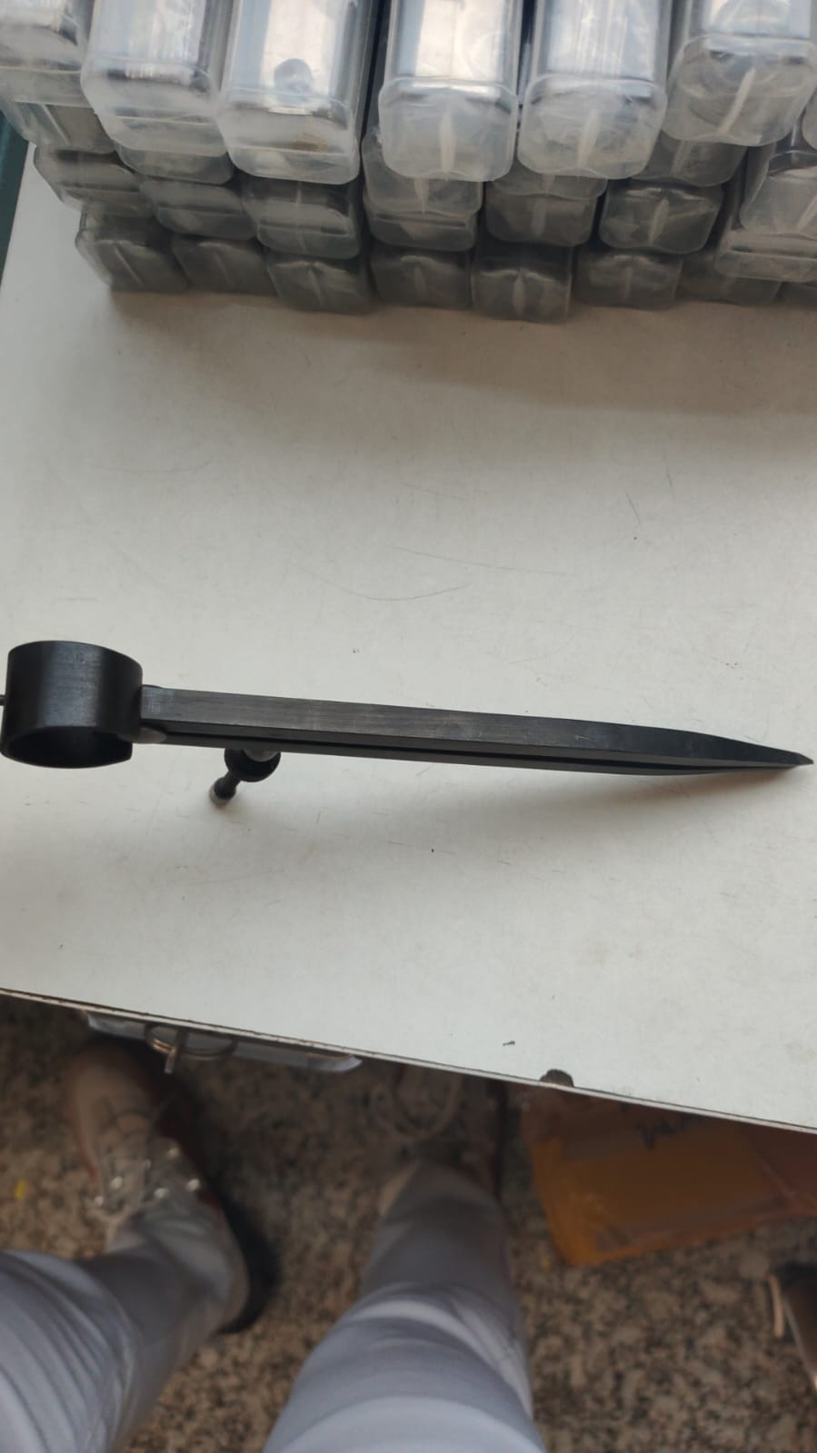 Marking divider flat tip