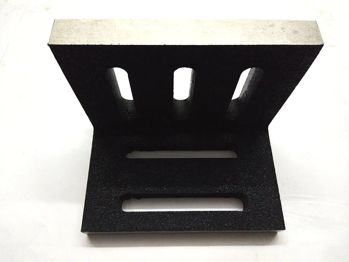 Slotted angle bracket