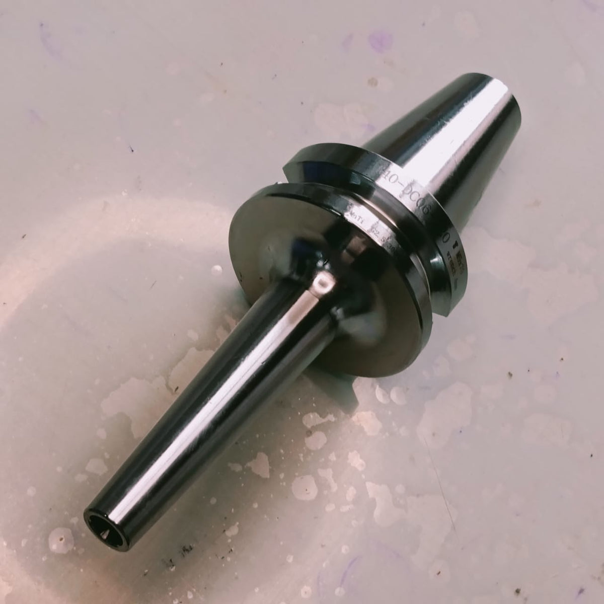 Metal tool holder