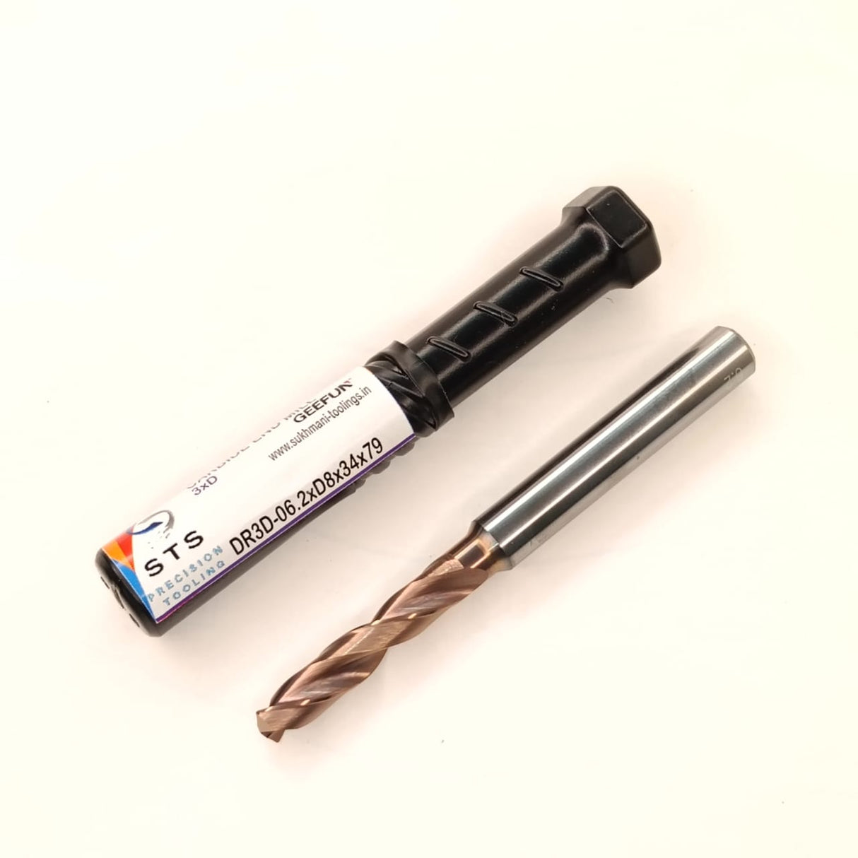 Drill bit with packaging