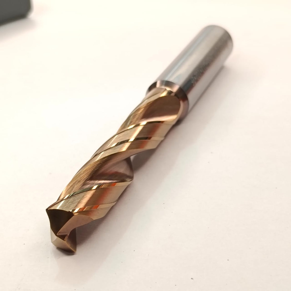 Metal drill bit