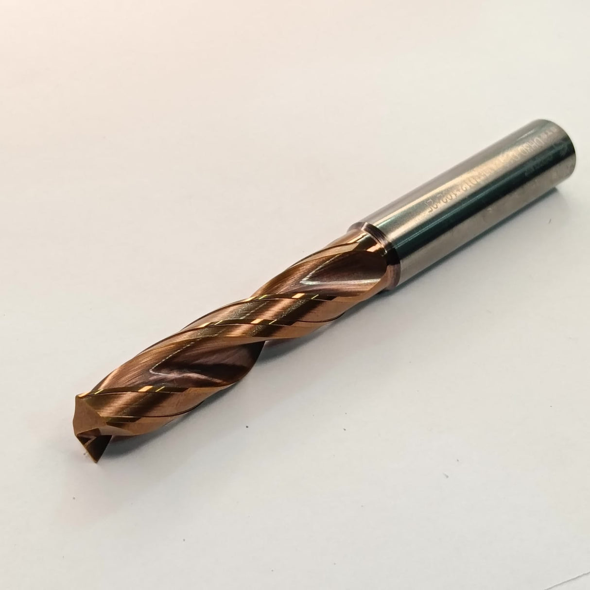 Metal drill bit