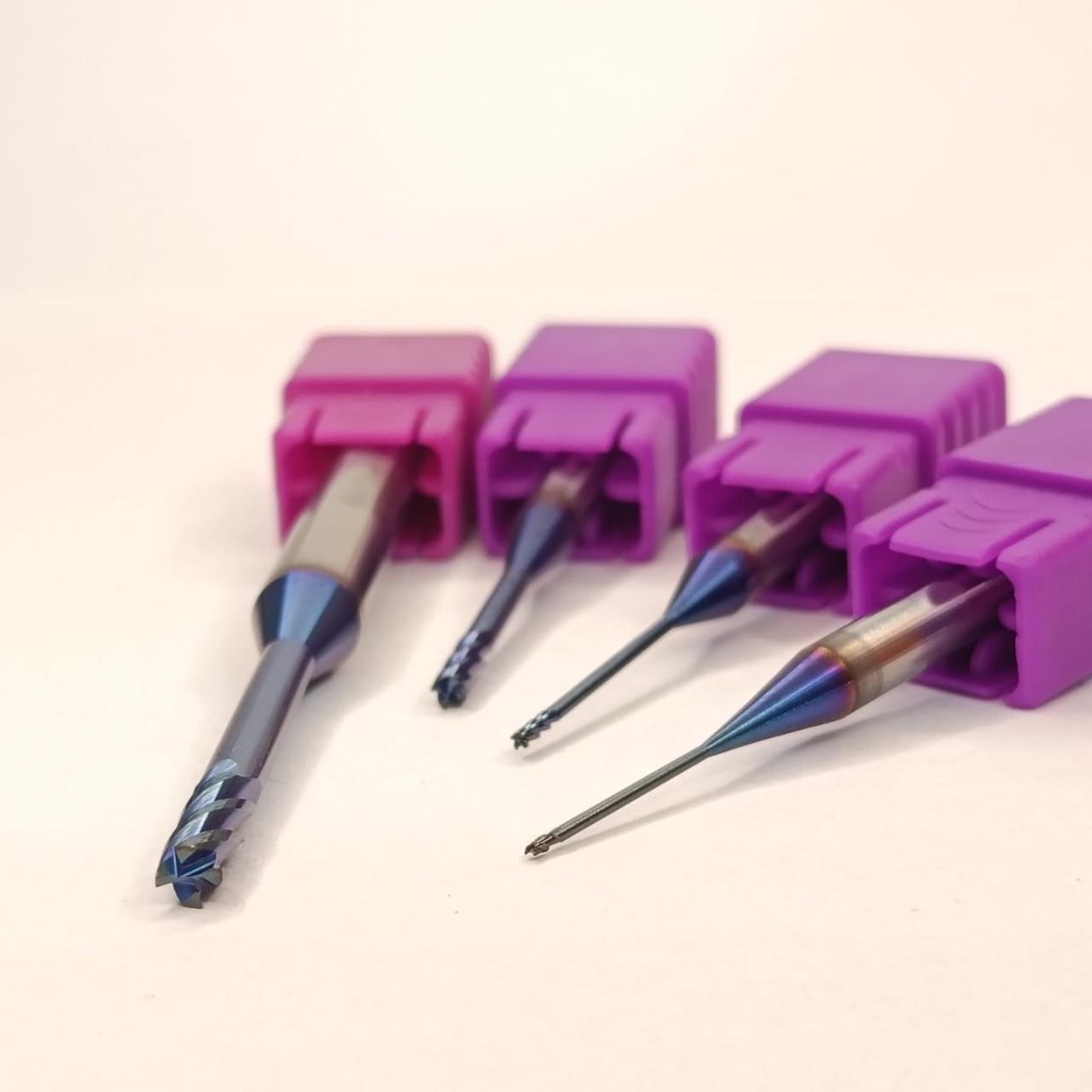 CARBIDE END MILL LONG NECK -65 HRC (RIB SERIES)