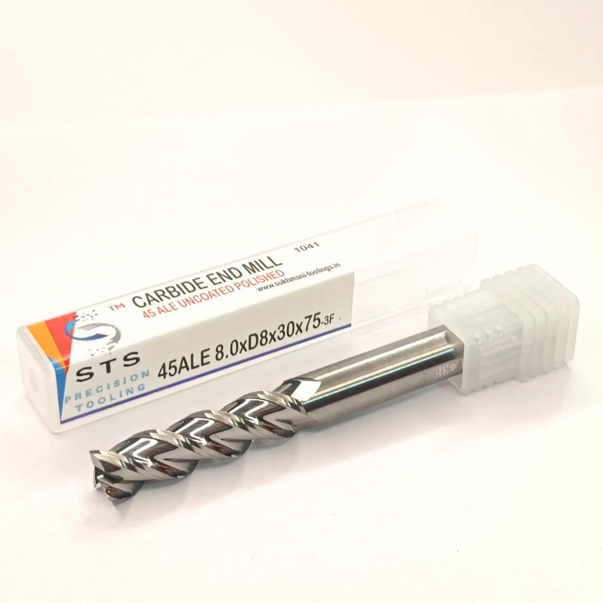 Carbide end mill with packaging