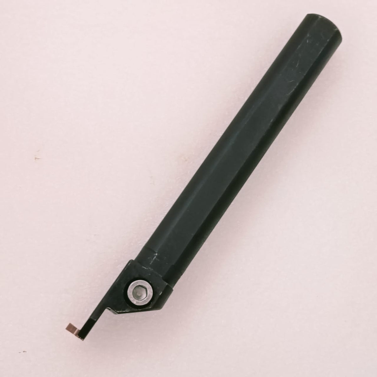 Internal grooving tool holder bar