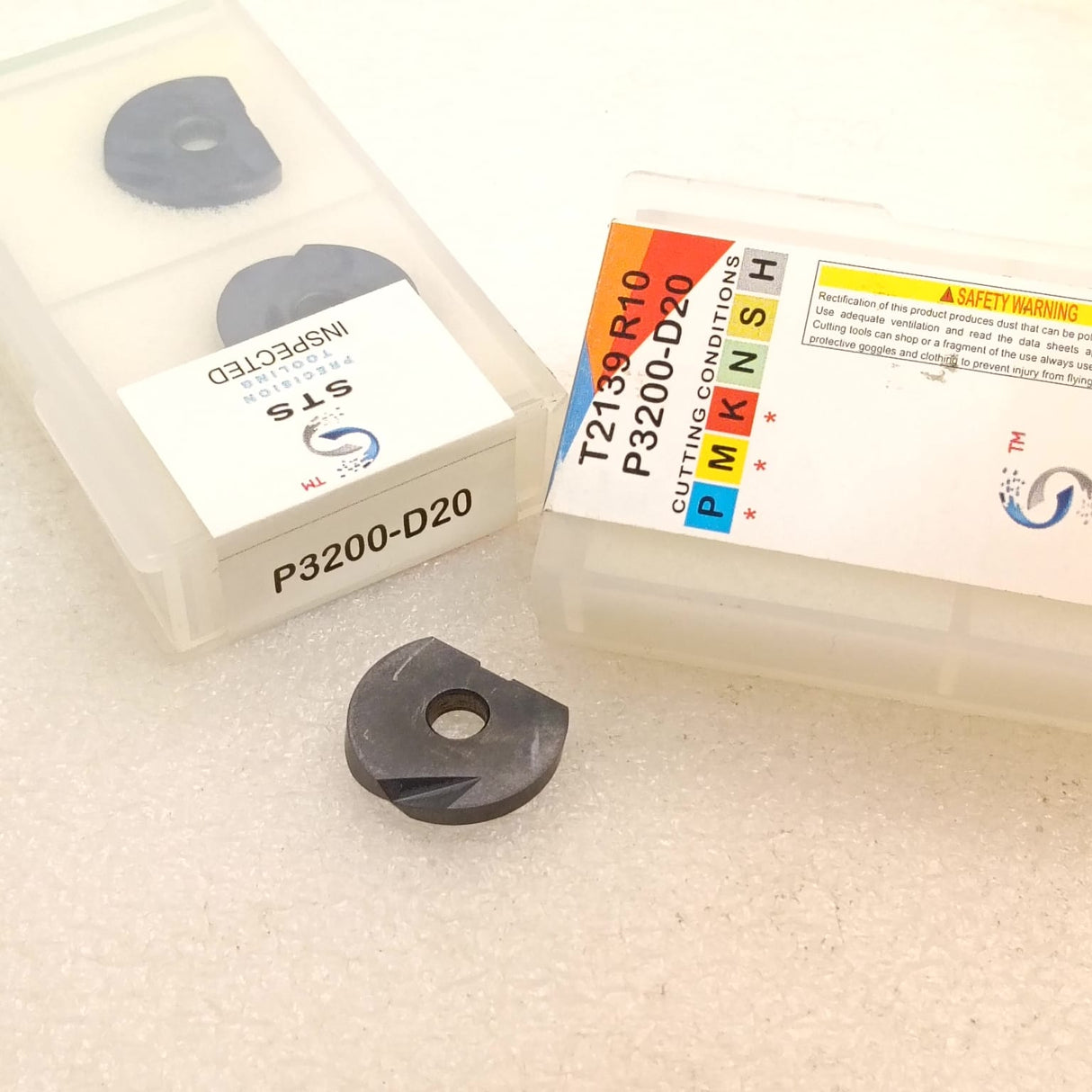 Industrial cutting inserts