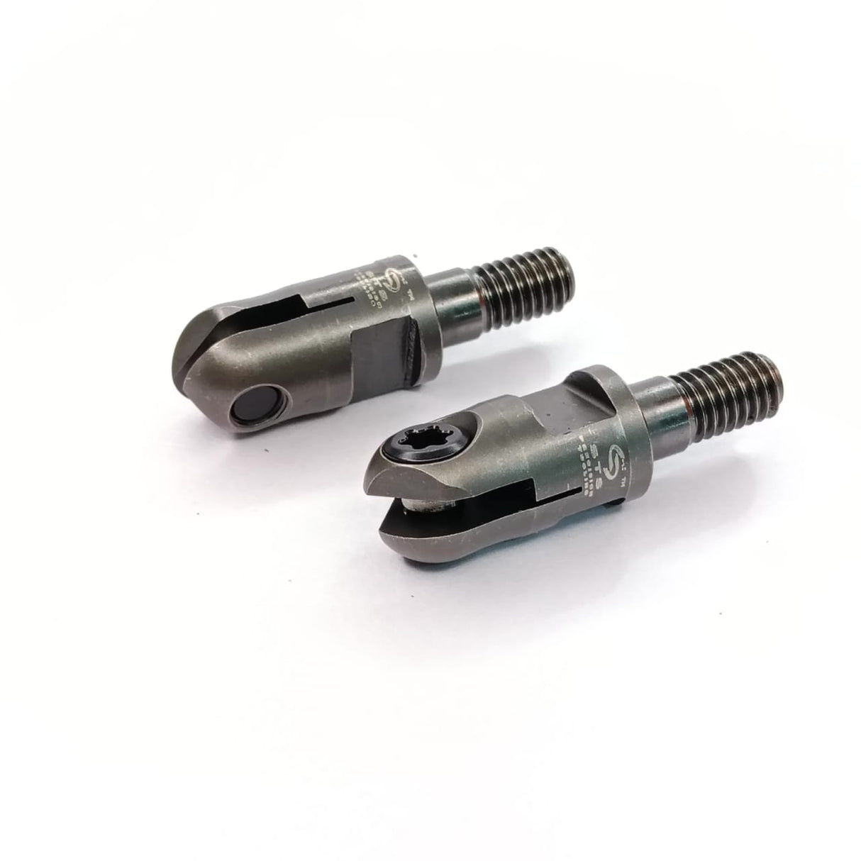 Threaded indexable end mills