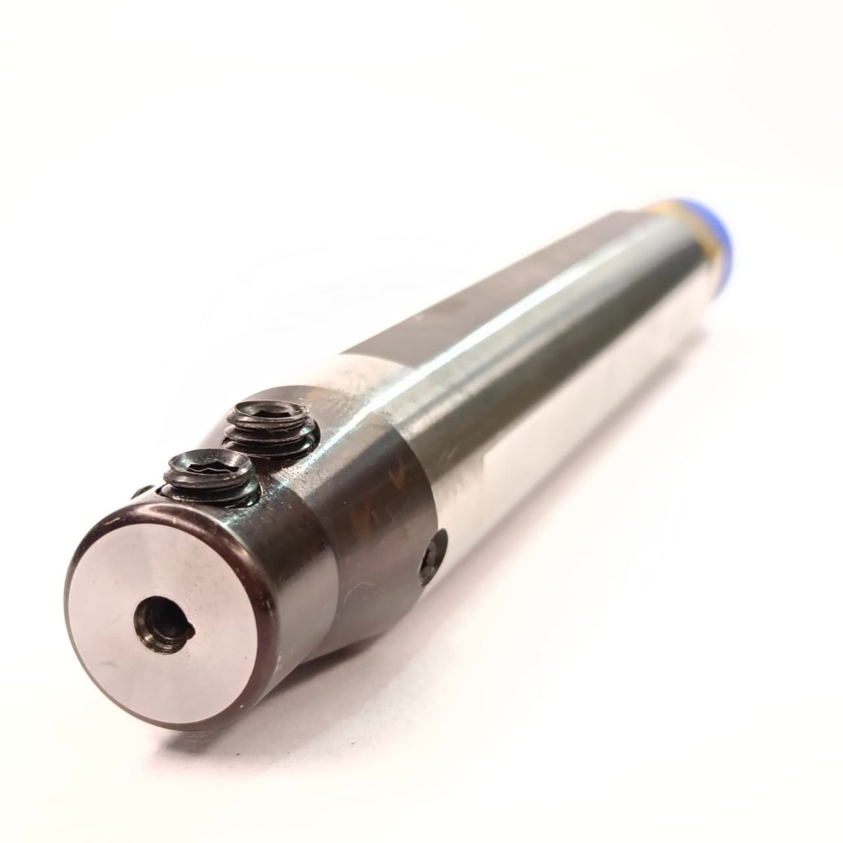 Metal cylindrical object with a threaded end