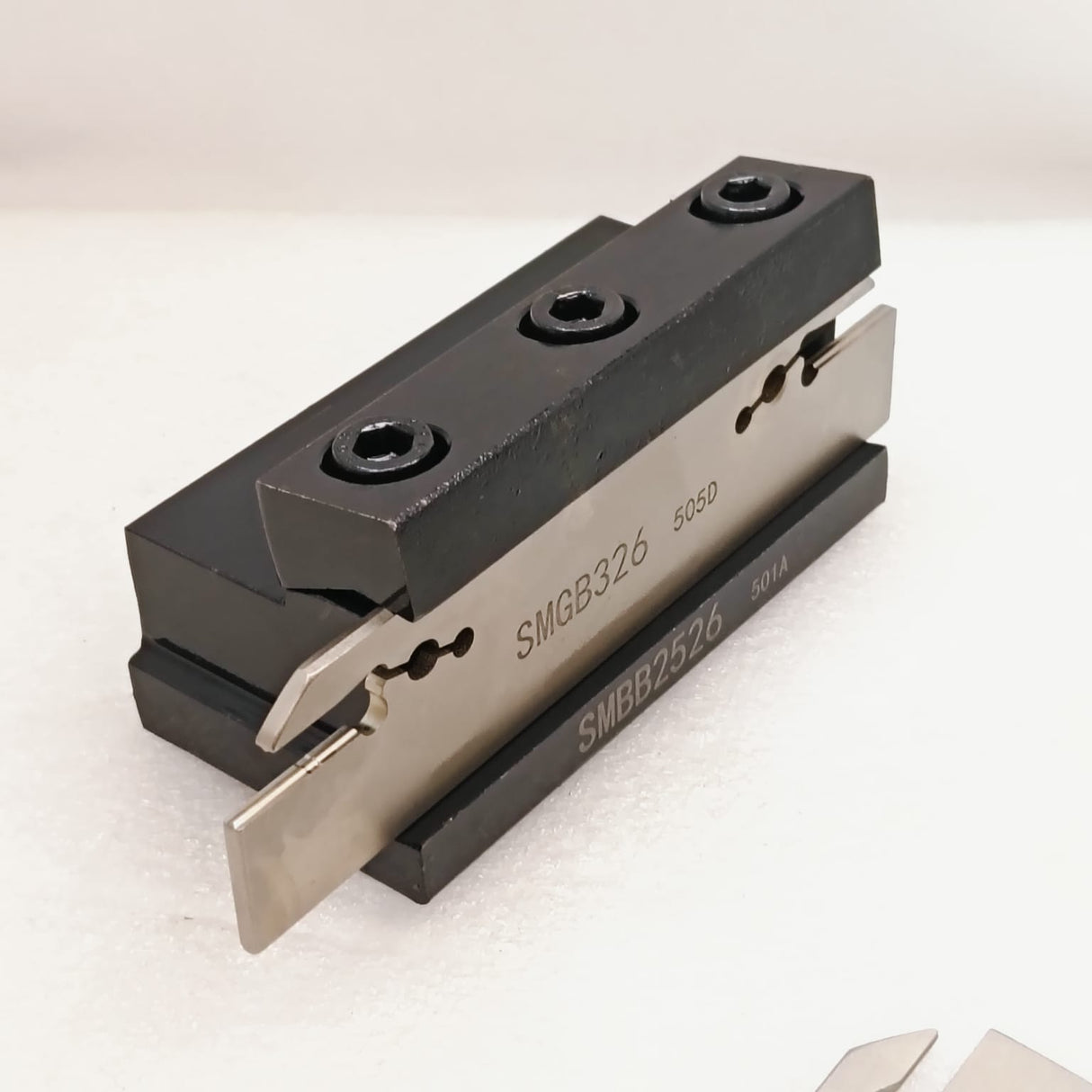 INTERCHANGEABLE PARTING/FACING POCKET (KORLOY INSERT)