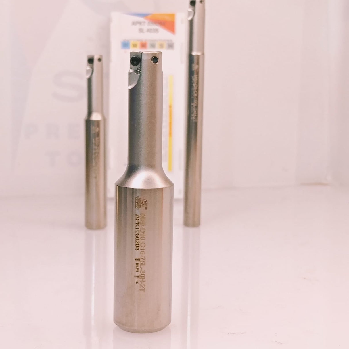Metal cylindrical tool