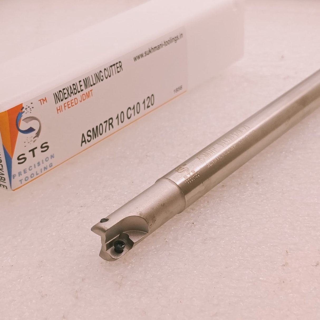 Indexable metal boring bar