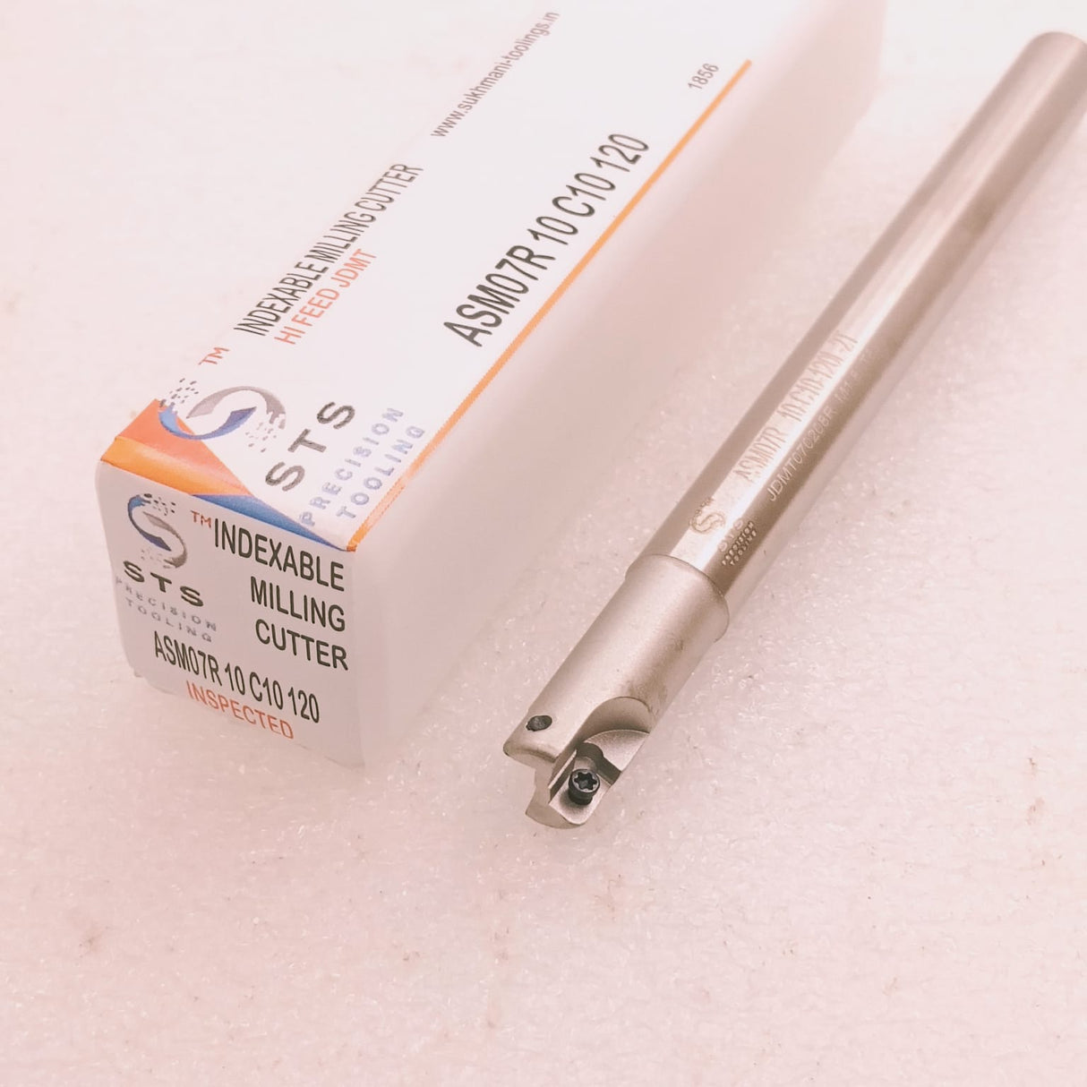 Indexable metal boring bar