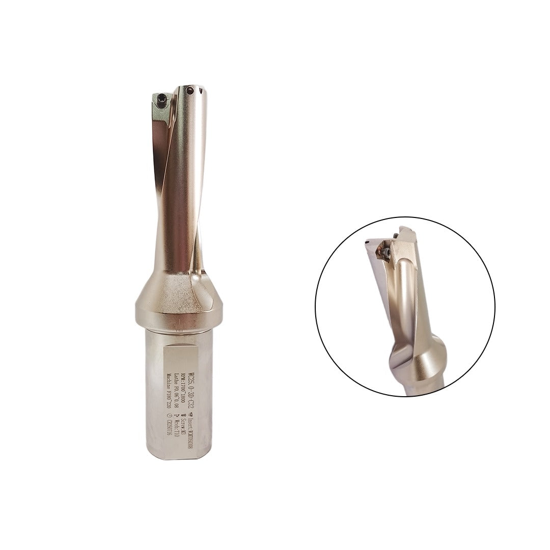 Indexable metal drilling tool bit