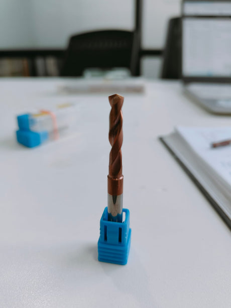 Solid carbide drill bits