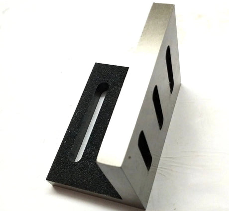Slotted angle bracket