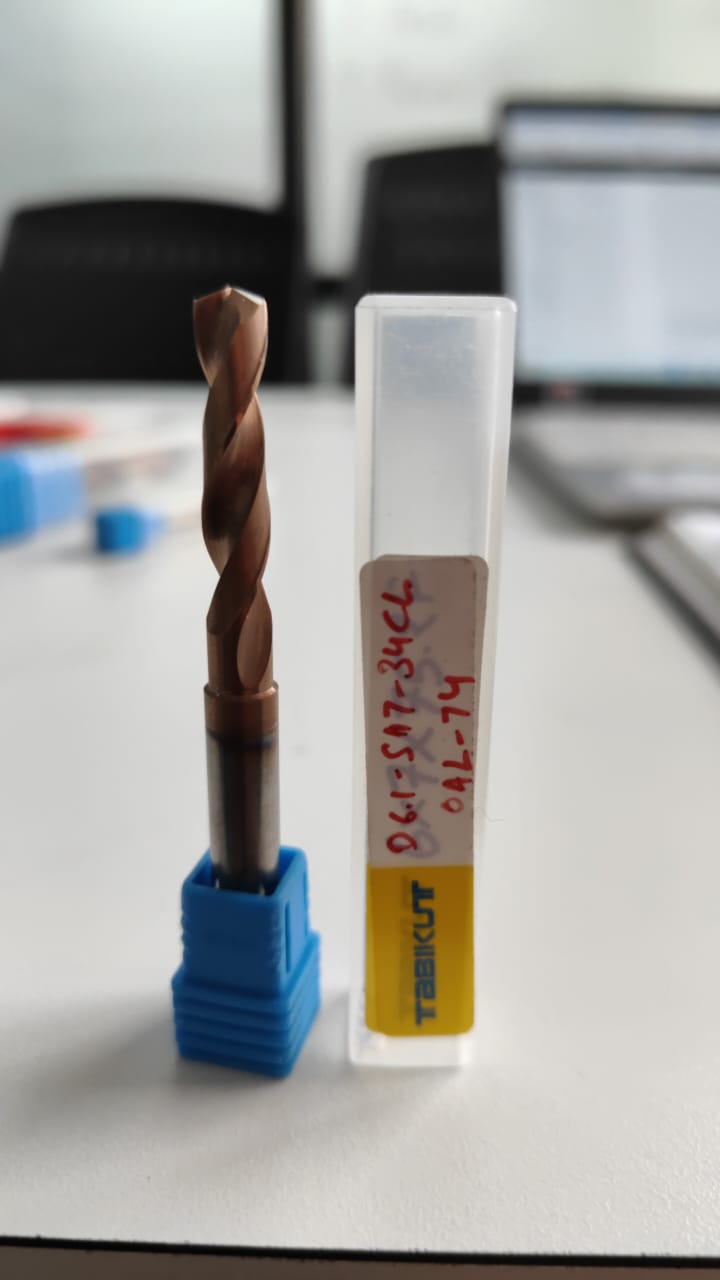 stub drill bit