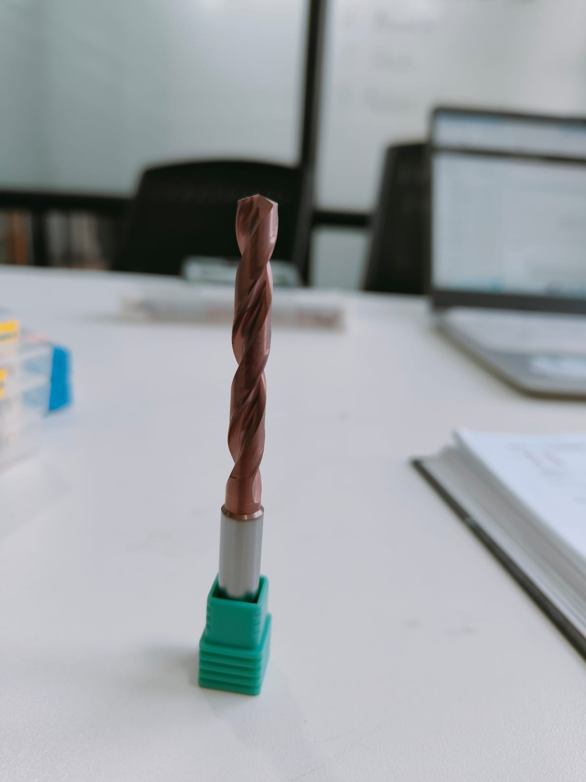 Tabikut drill bit