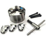 Lathe chuck with three jaws