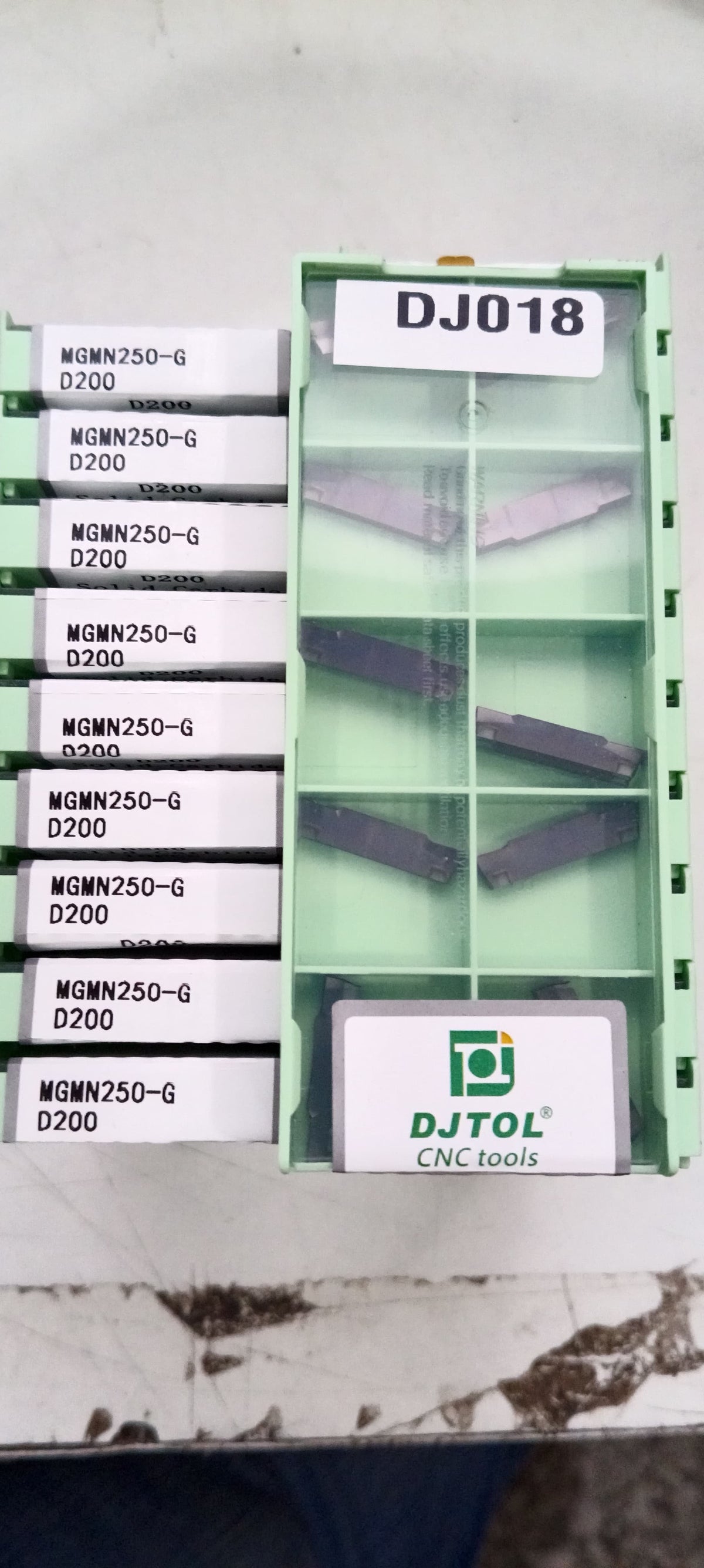 DJTOL MGWN250-G CNC Grooving Inserts