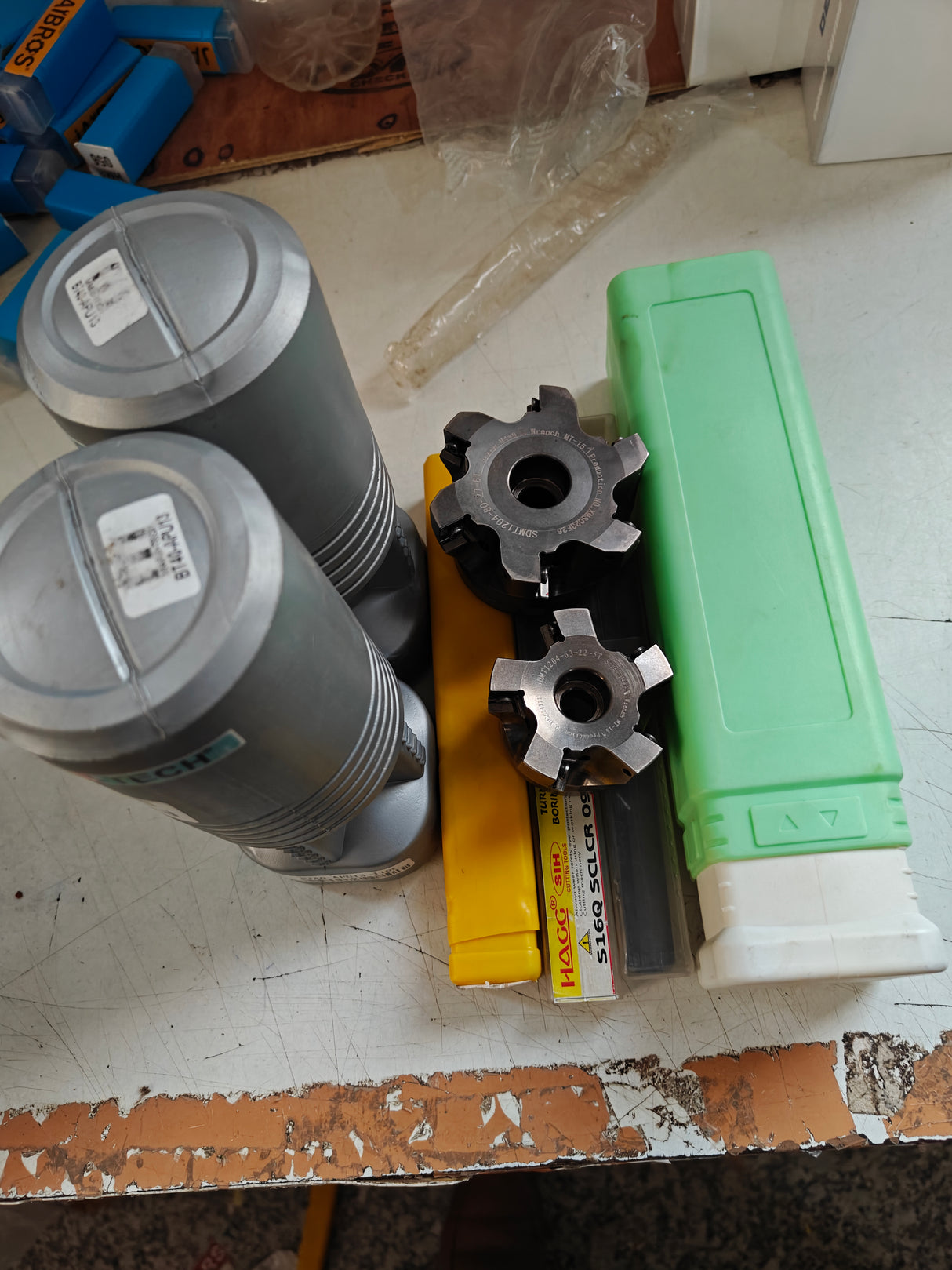 SDMT CUTTERS, U DRILLS , LNMU CUTTER , BT40 APU13 , BORING BAR DEAL