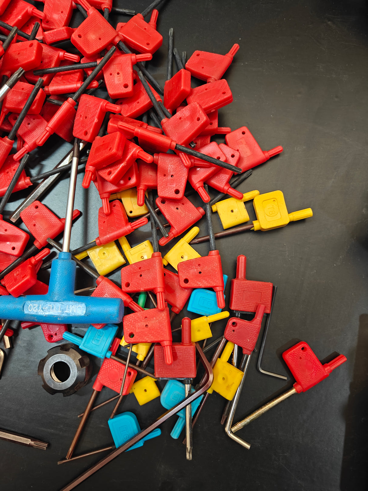 MIX TORX KEY AND ALLEN KEY PACK OF 200-220 PCS