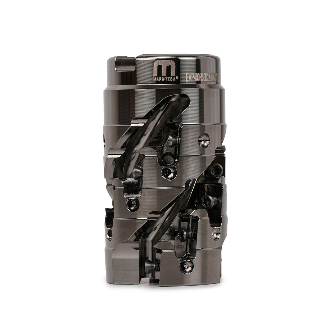 Metallic device with intricate design 