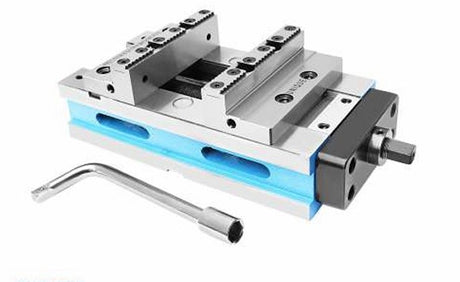Precision machine vise with handle