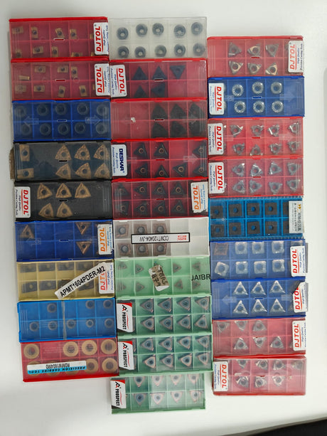 Mixed CNC insert boxes