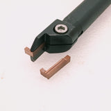 Grooving tool holder with carbide insert