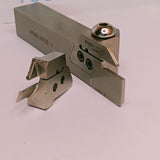Grooving tool holder with insert