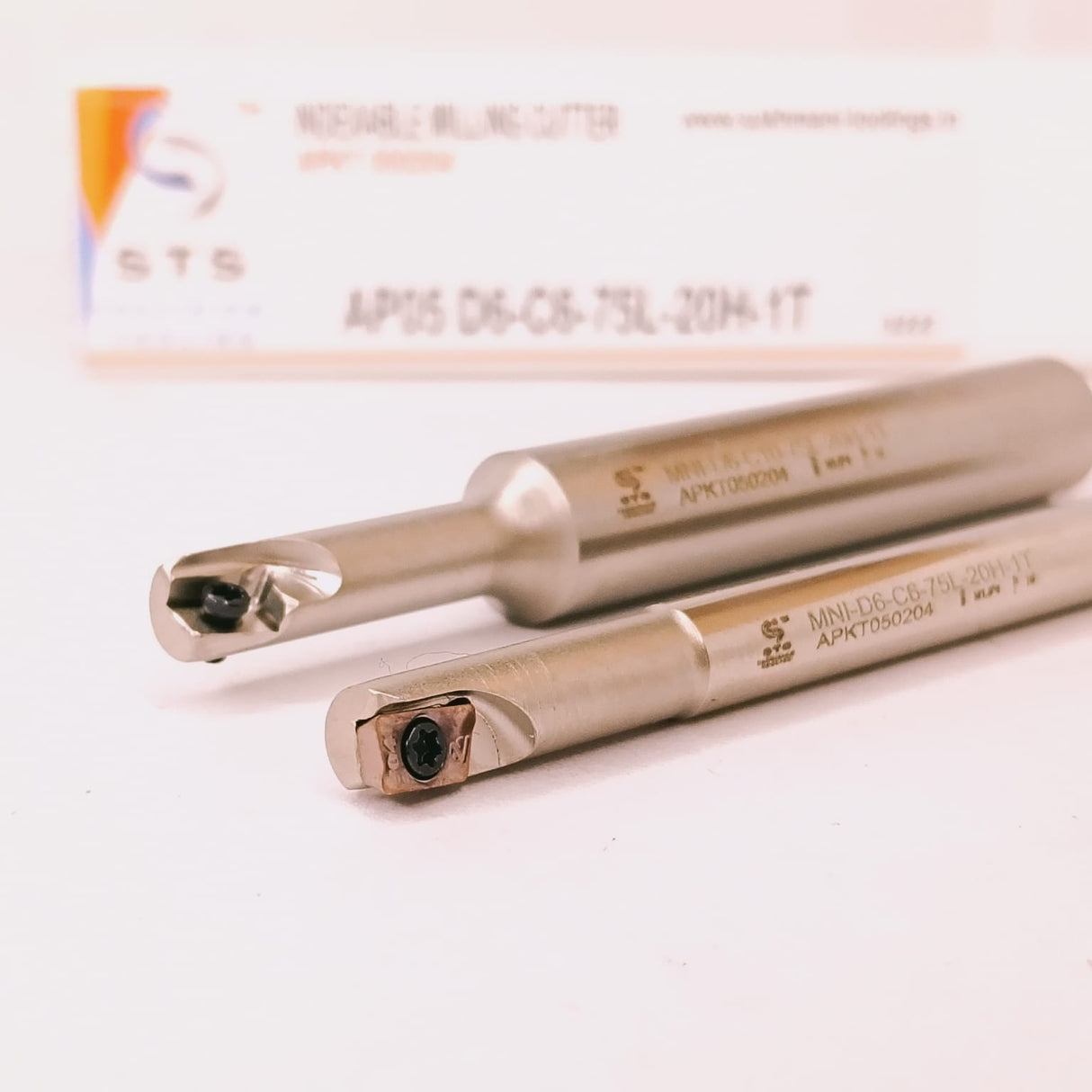 Small Dia Indexable End Mills